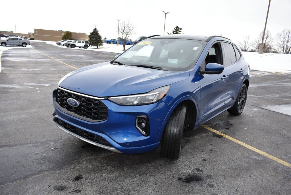 Used 2023 Ford Escape ST-Line Elite w/ Premium Technology Package image 10