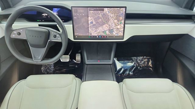 Used 2024 Tesla Model X Plaid image 20