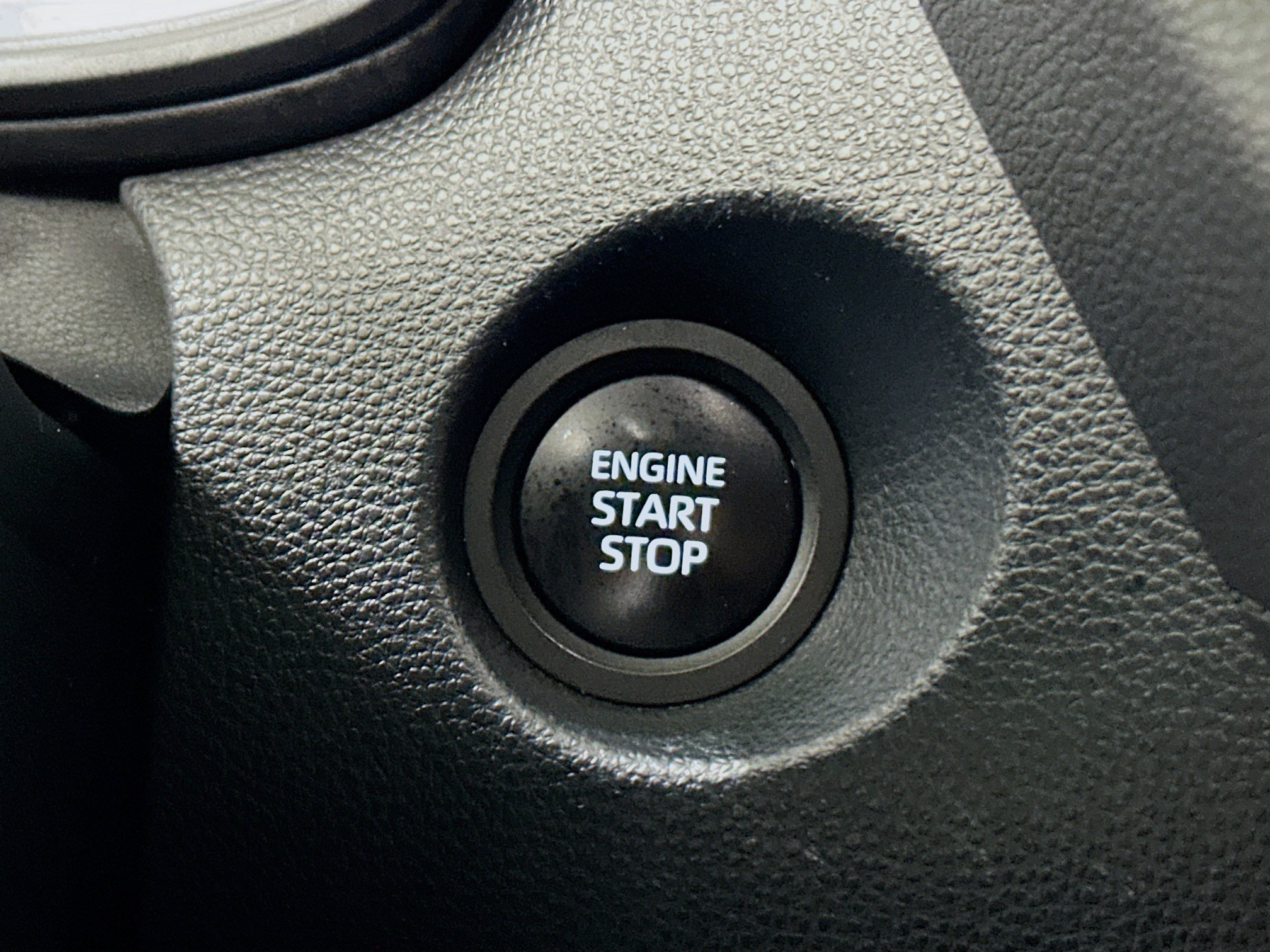 Used 2024 Toyota Corolla Cross LE FWD image 19