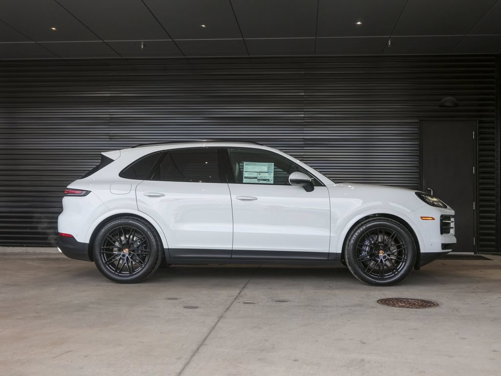 New 2026 Porsche Cayenne AWD/4WD image 8