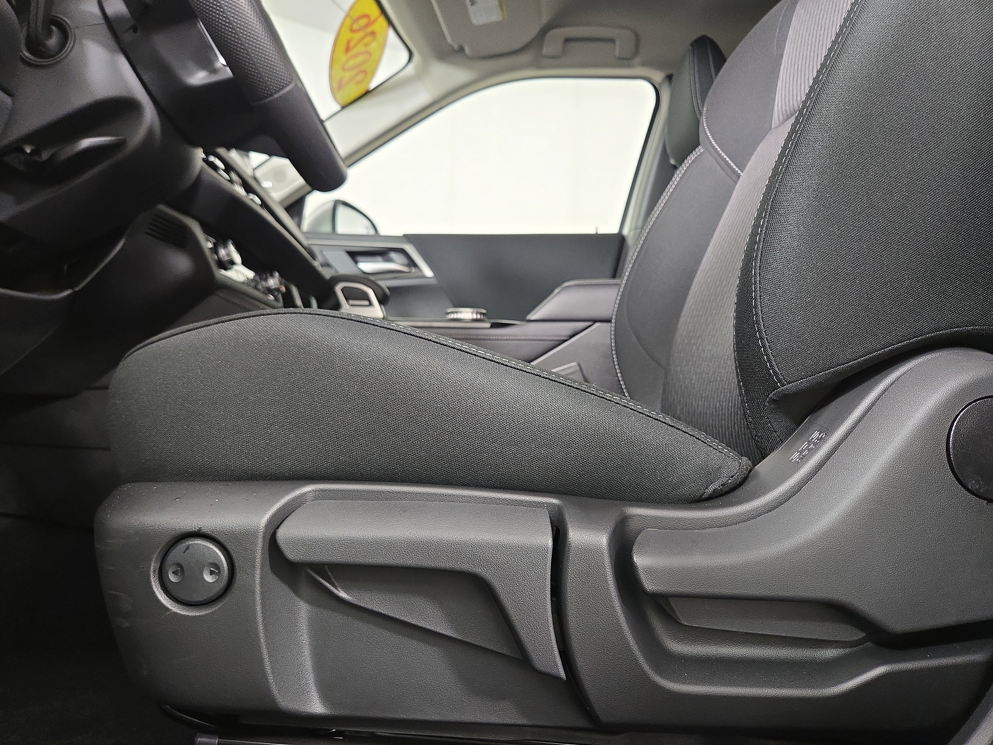 New 2026 Mitsubishi Outlander ES image 30