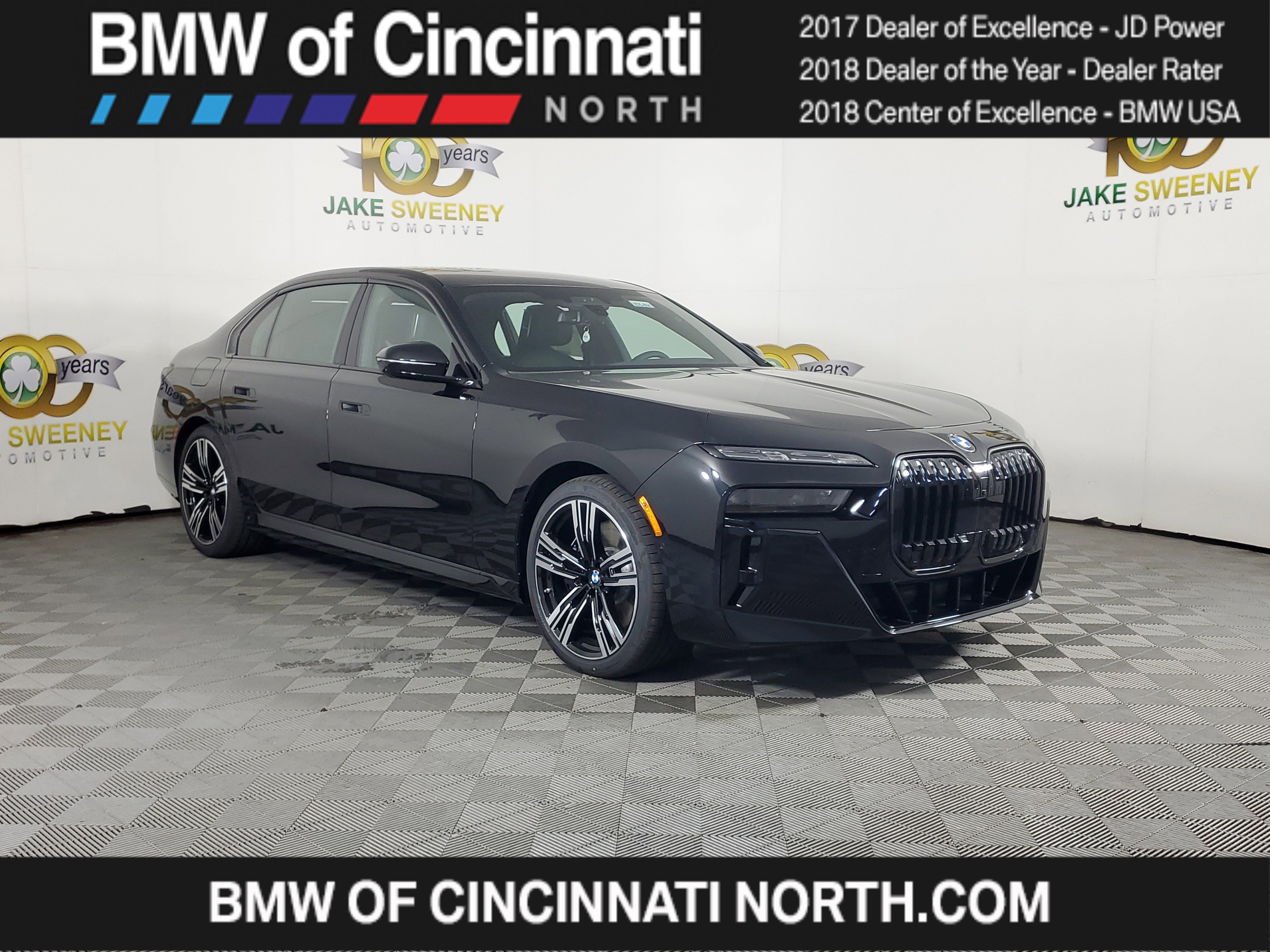 New 2025 BMW 740i xDrive