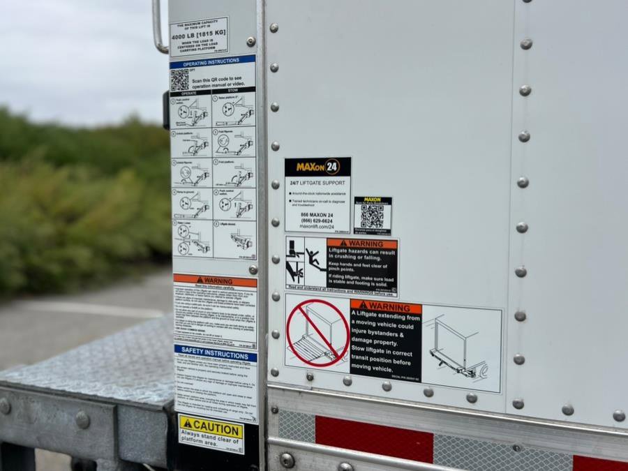 Used 2019 Ford F750 2WD Regular Cab Super Duty image 40