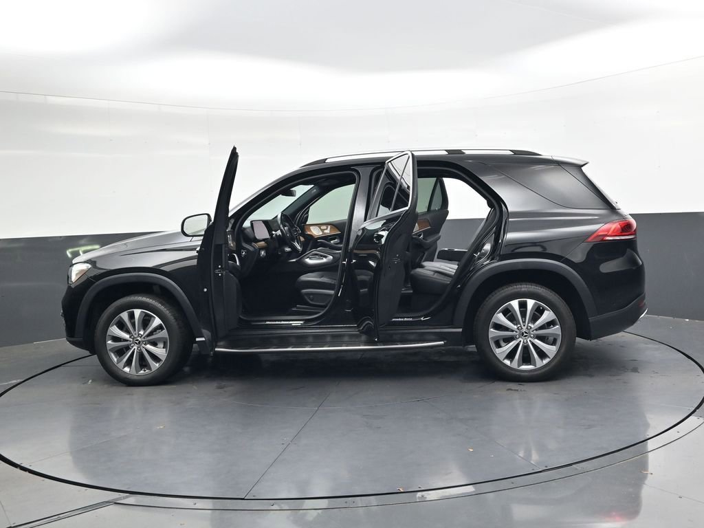 Used 2021 Mercedes-Benz GLE 350 w/ Premium Package image 32