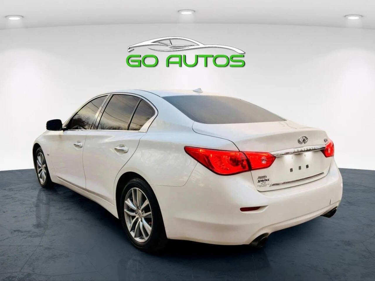 Used 2016 INFINITI Q50 3.0t Premium w/ 3.0T Premium Plus Package image 3