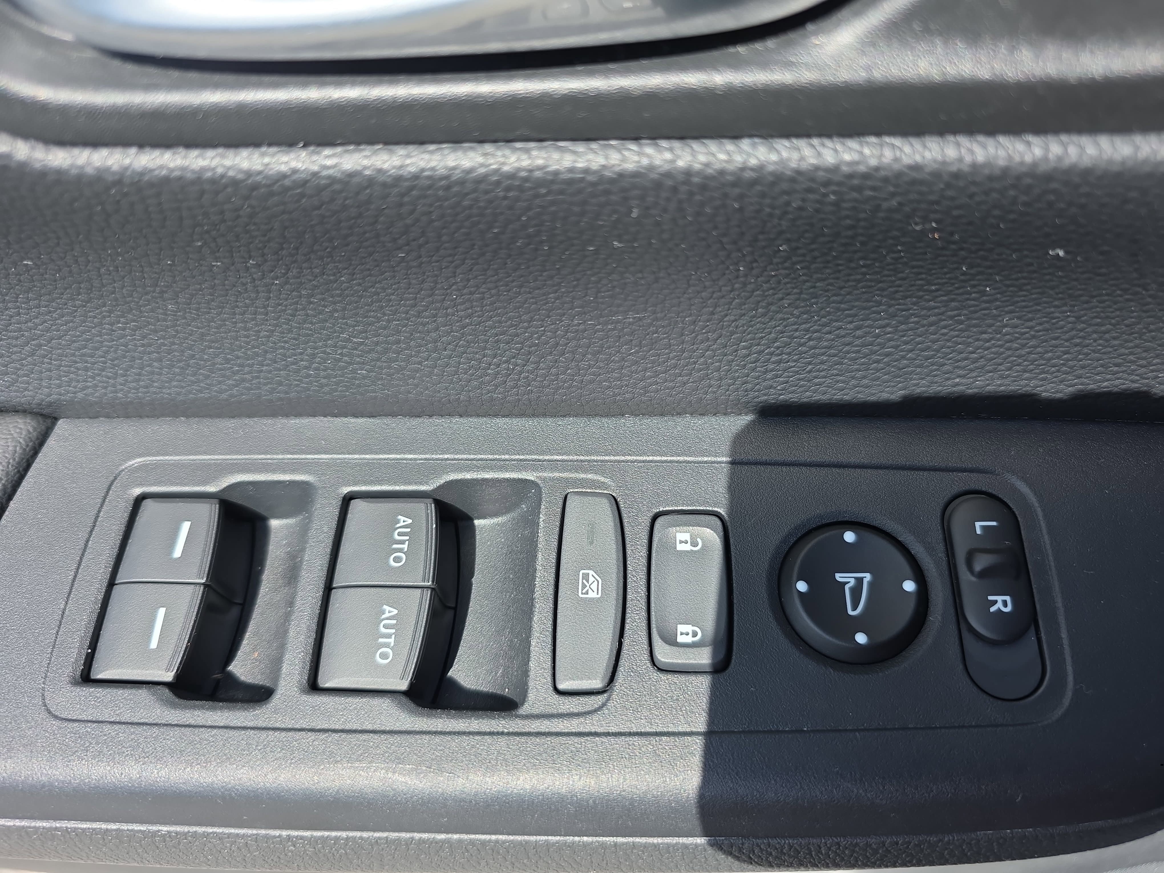 Used 2023 Honda CR-V Sport image 26