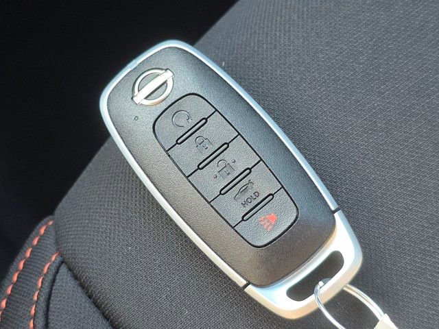 New 2025 Nissan Sentra SR w/ Trunk Package image 28