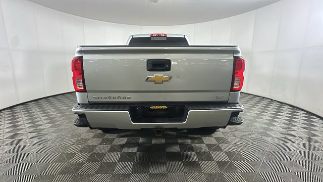 Used 2016 Chevrolet Silverado 1500 LTZ Z71 AWD/4WD image 3