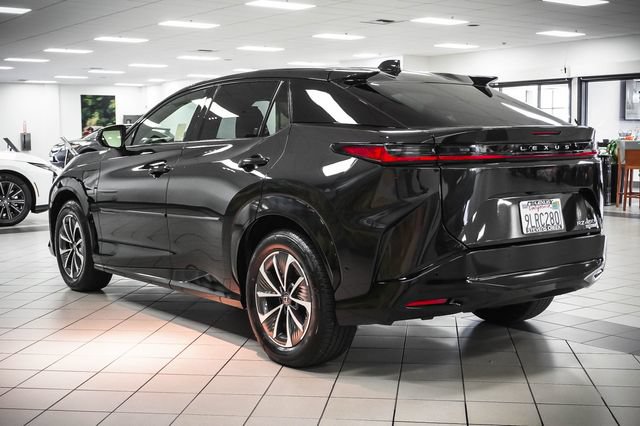 Certified 2023 Lexus RZ 450e Premium w/ Technology Package AWD/4WD image 7