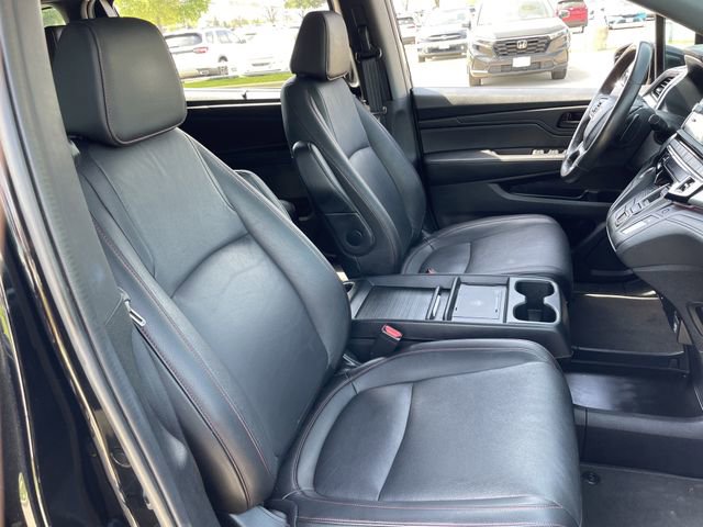 Used 2025 Honda Odyssey Sport-L image 27