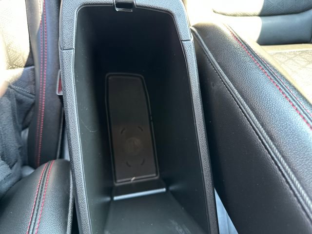 Used 2023 Chevrolet Bolt EUV Premier w/ Redline Edition image 18