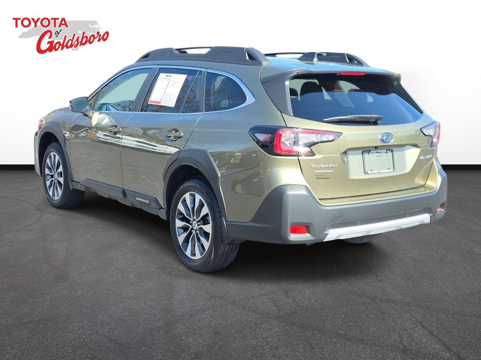 Used 2025 Subaru Outback Limited image 7