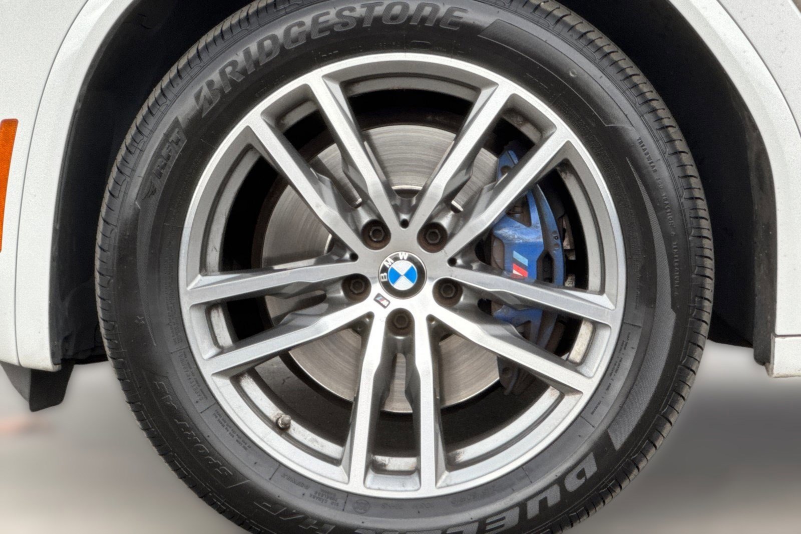 Used 2018 BMW X3 M40i image 11