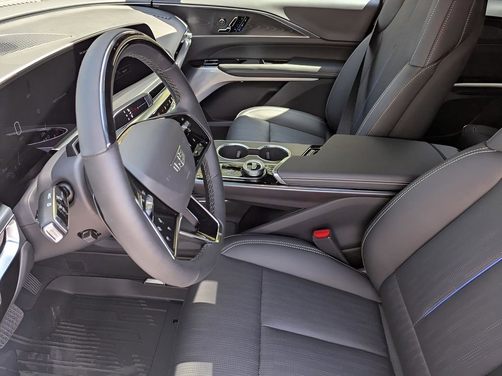 New 2026 Cadillac Lyriq Premium Luxury w/ LPO, Floor Liner Package image 7