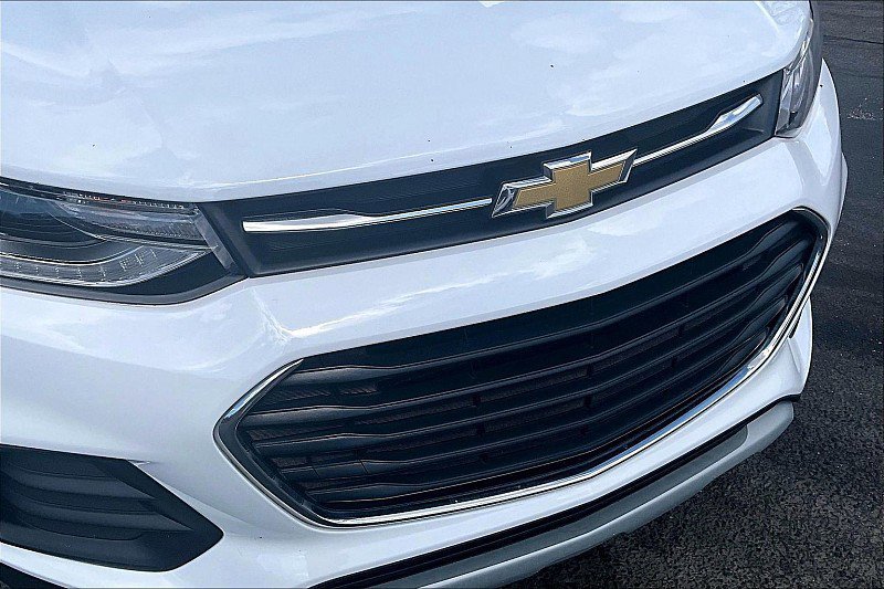 Used 2022 Chevrolet Trax LT w/ LT Convenience Package FWD image 28