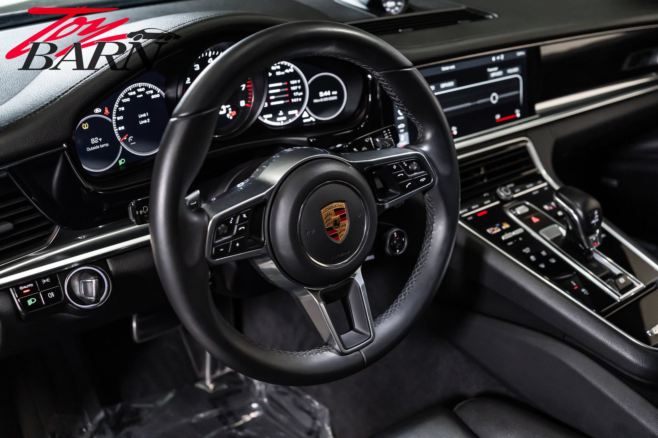 Used 2020 Porsche Panamera 4S AWD/4WD image 23