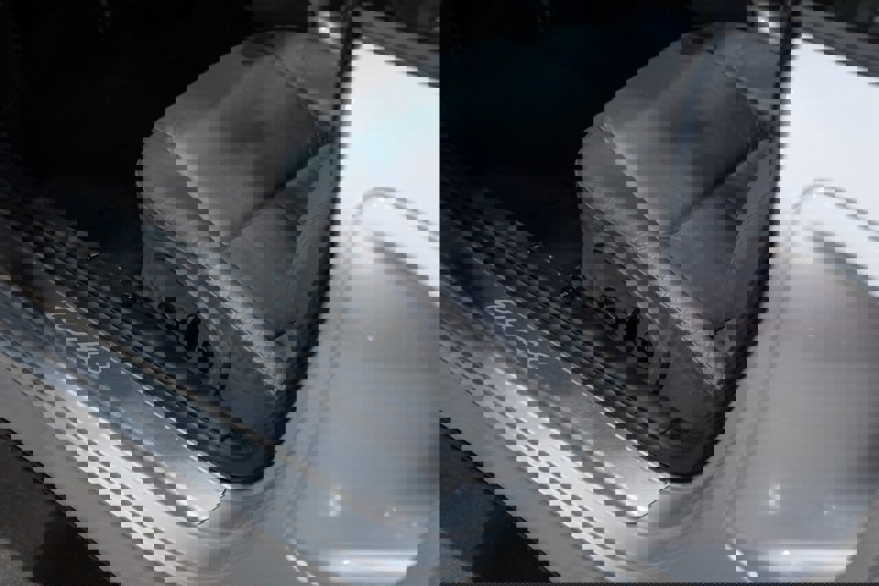 Used 2001 Porsche 911 Turbo image 25