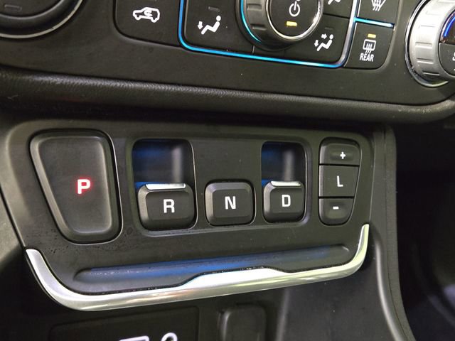 Used 2020 GMC Terrain SLE w/ Driver Convenience Package image 21