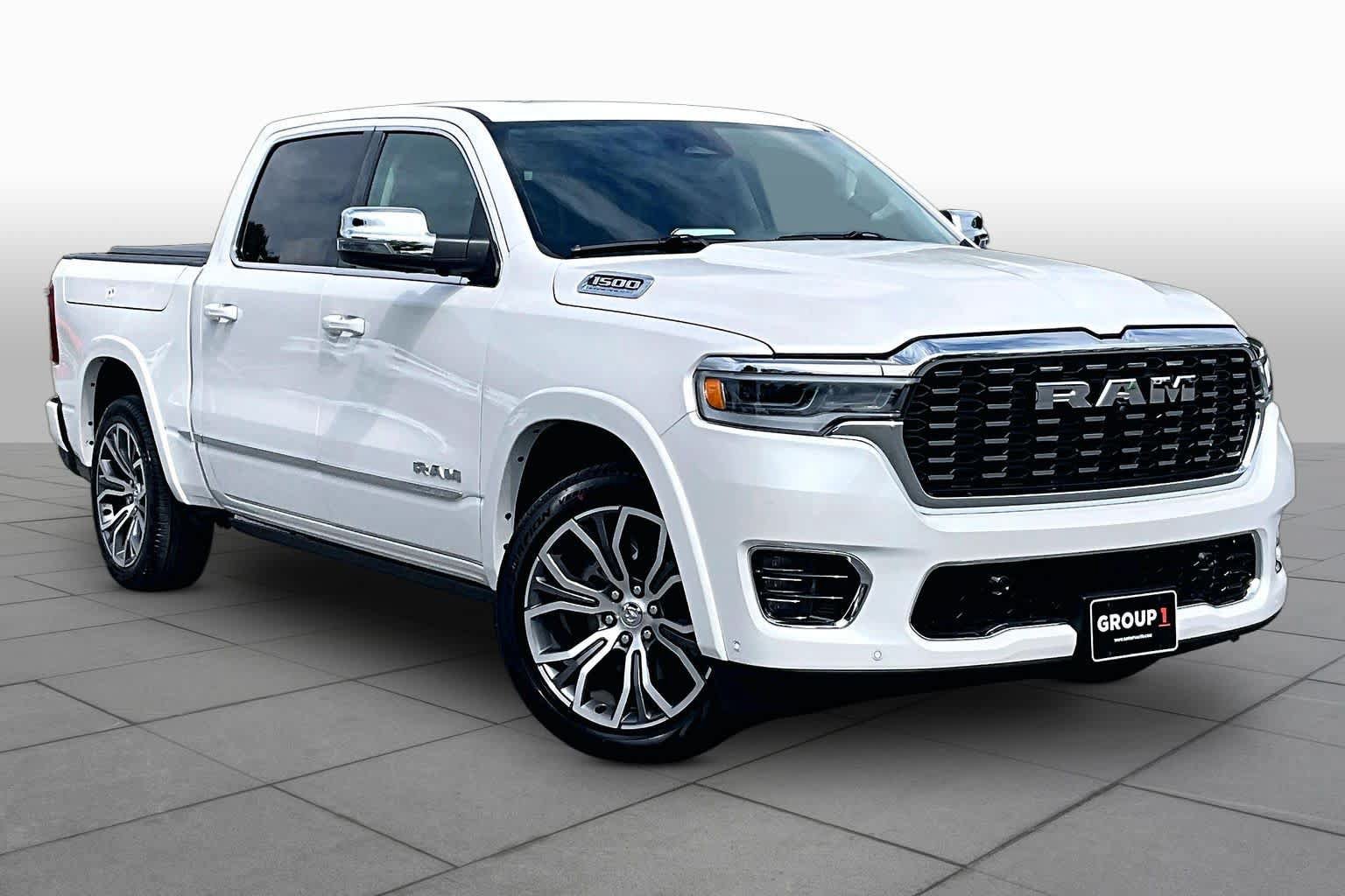 Used 2026 RAM 1500 Tungsten AWD/4WD image 3