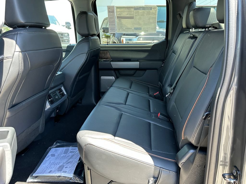 New 2026 Ford F250 Lariat w/ FX4 Off-Road Package AWD/4WD image 18