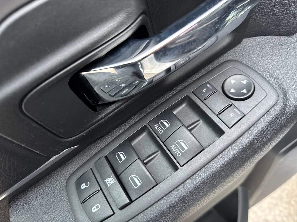 Certified 2022 RAM 1500 Classic Warlock w/ Electronics Group image 14