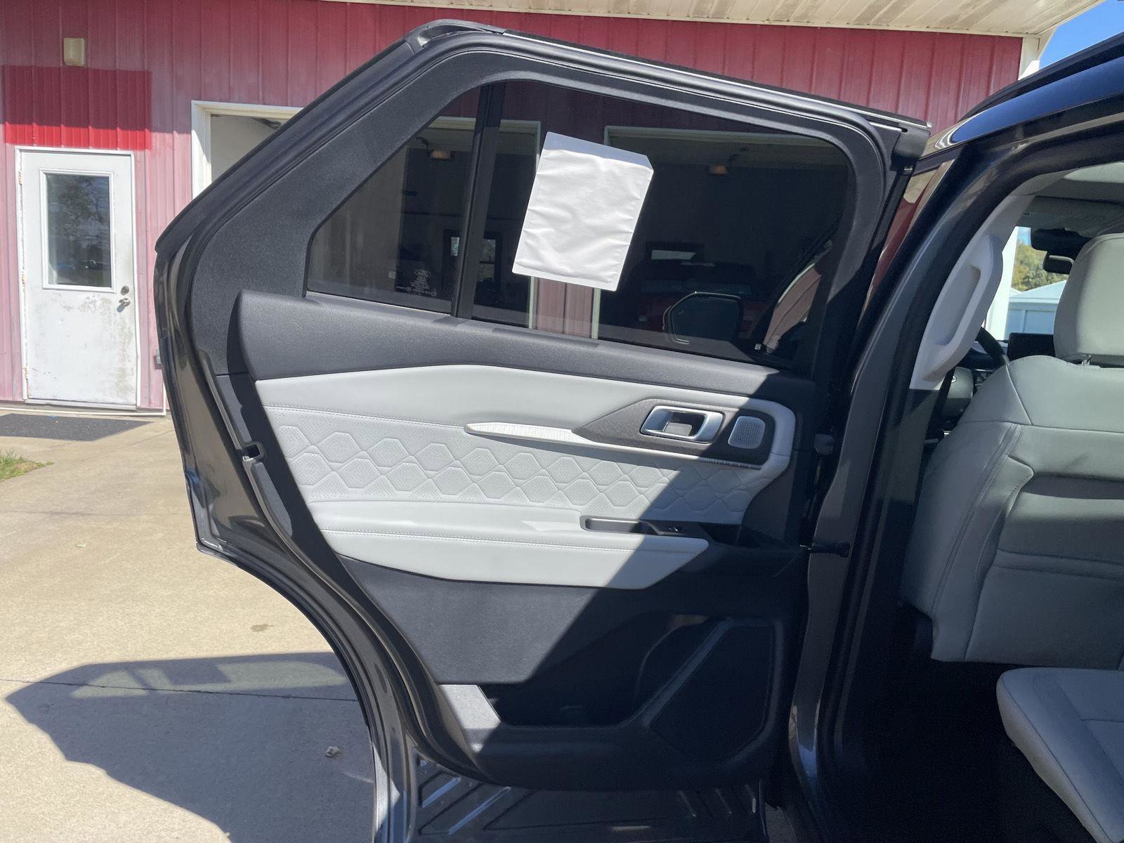 New 2025 Ford Explorer Platinum w/ Ultimate Package image 20