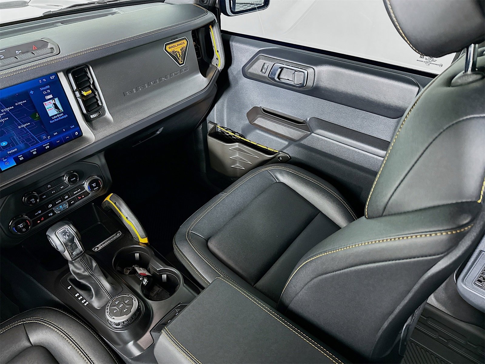 Used 2024 Ford Bronco Badlands w/ Sasquatch Package image 23