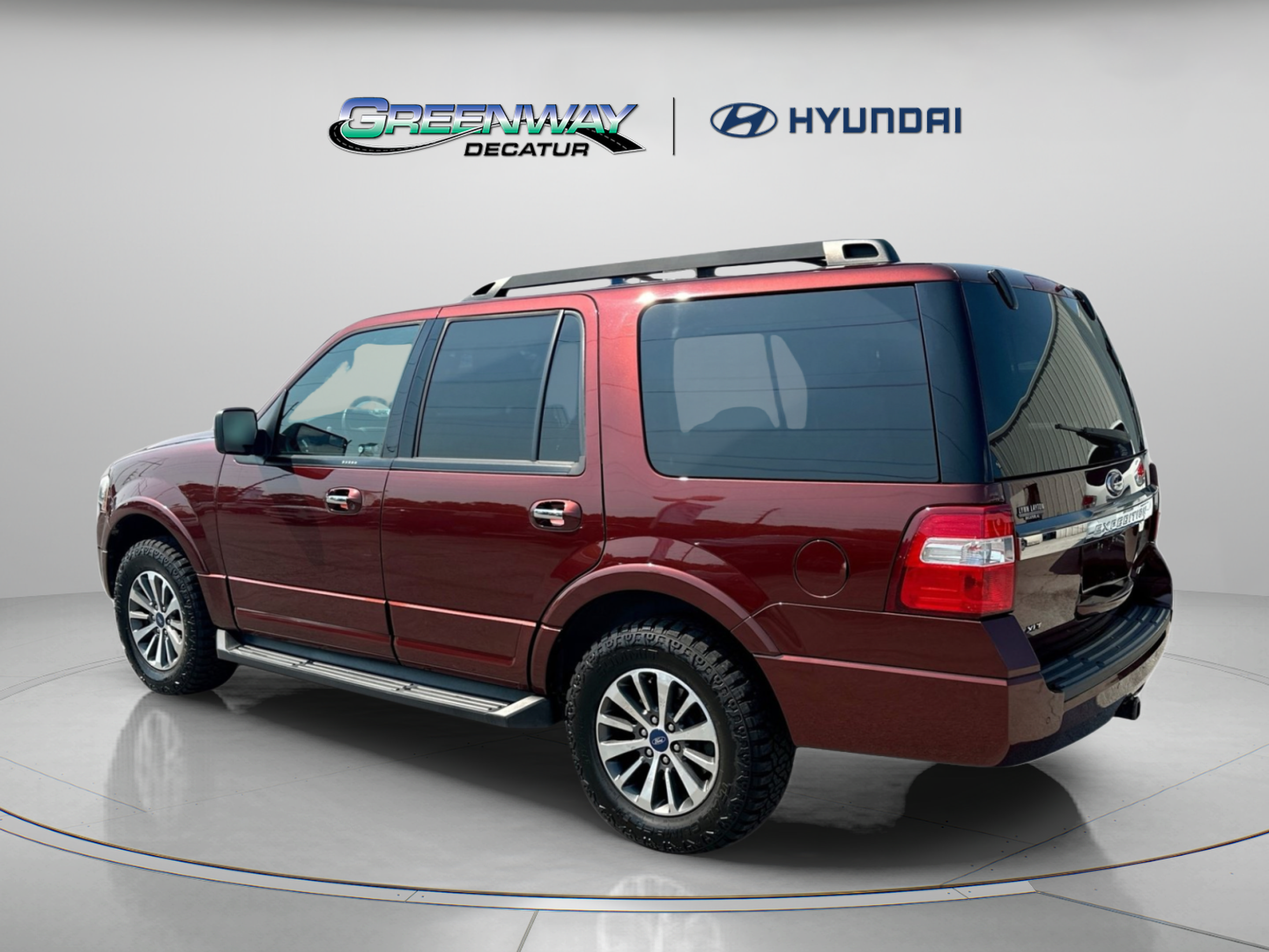 Used 2017 Ford Expedition XLT RWD image 6