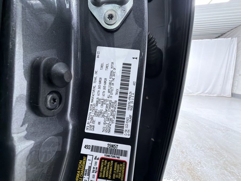 Used 2023 Toyota Tundra Limited image 25