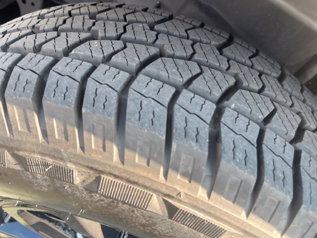 Used 2023 Jeep Wrangler Unlimited Sport AWD/4WD image 32
