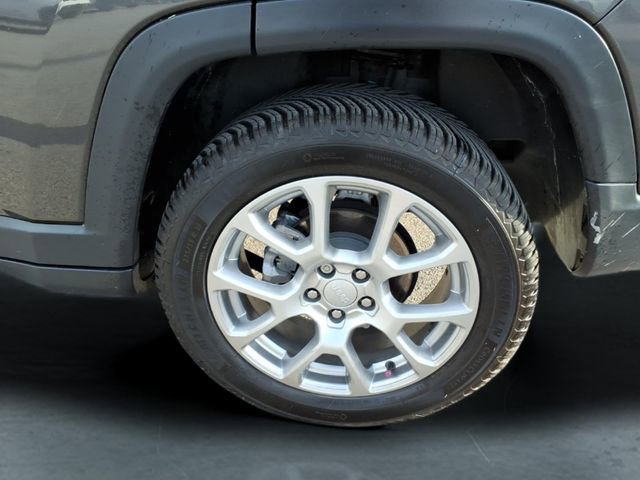 Used 2023 Jeep Compass Latitude w/ Sun and Sound Group image 12