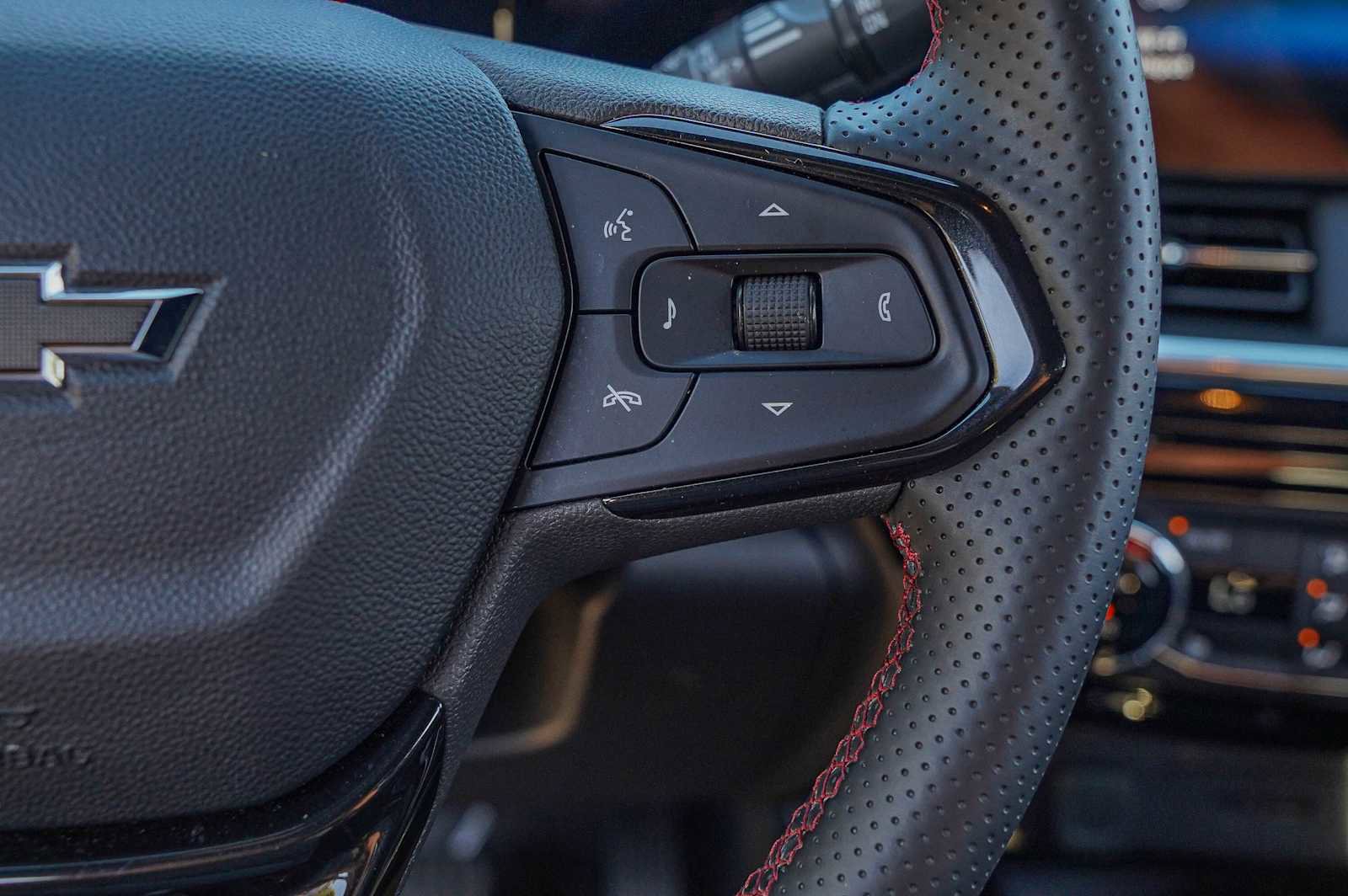 Used 2024 Chevrolet Trax RS w/ Sunroof Package image 15