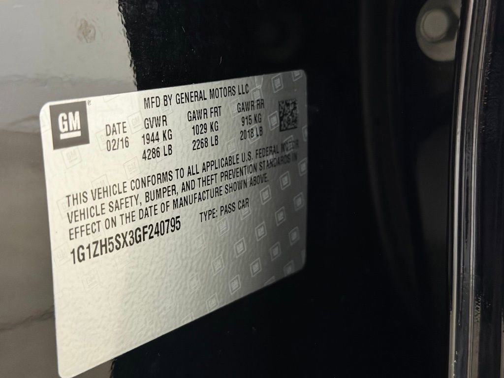 Used 2016 Chevrolet Malibu Premier w/ Driver Confidence Package image 29