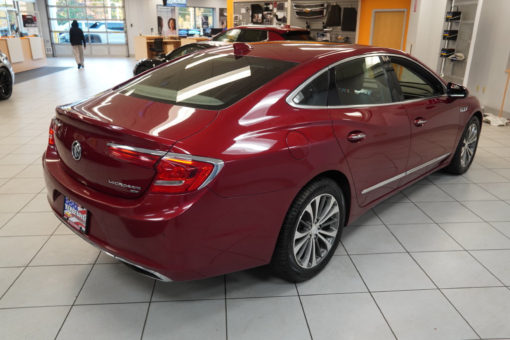 Used 2019 Buick LaCrosse Essence w/ Sun and Shade Package AWD/4WD image 14
