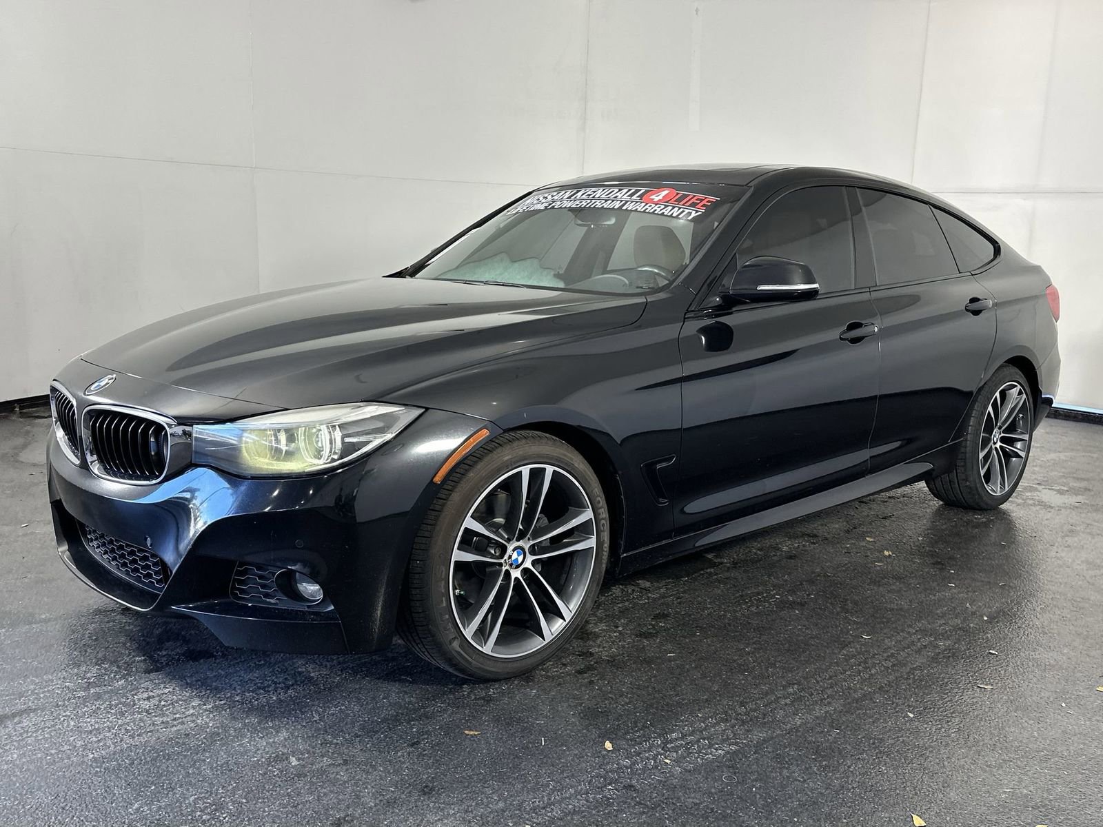 Used 2017 BMW 330i Gran Turismo xDrive image 6