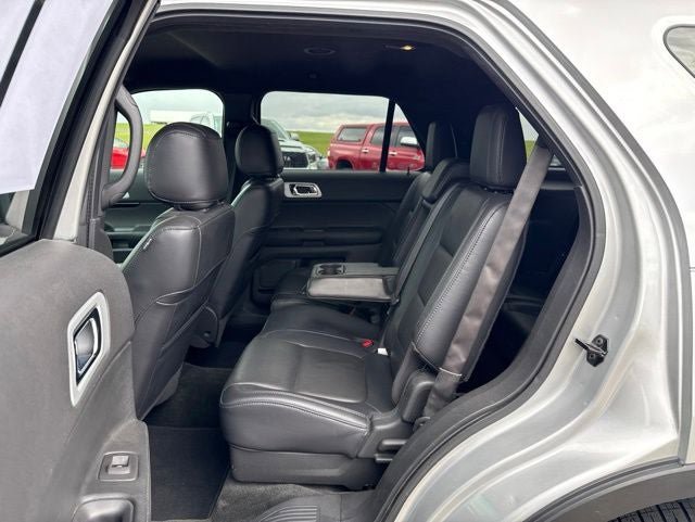 Used 2011 Ford Explorer Limited w/ 301A Rapid Spec Order Code FWD image 17