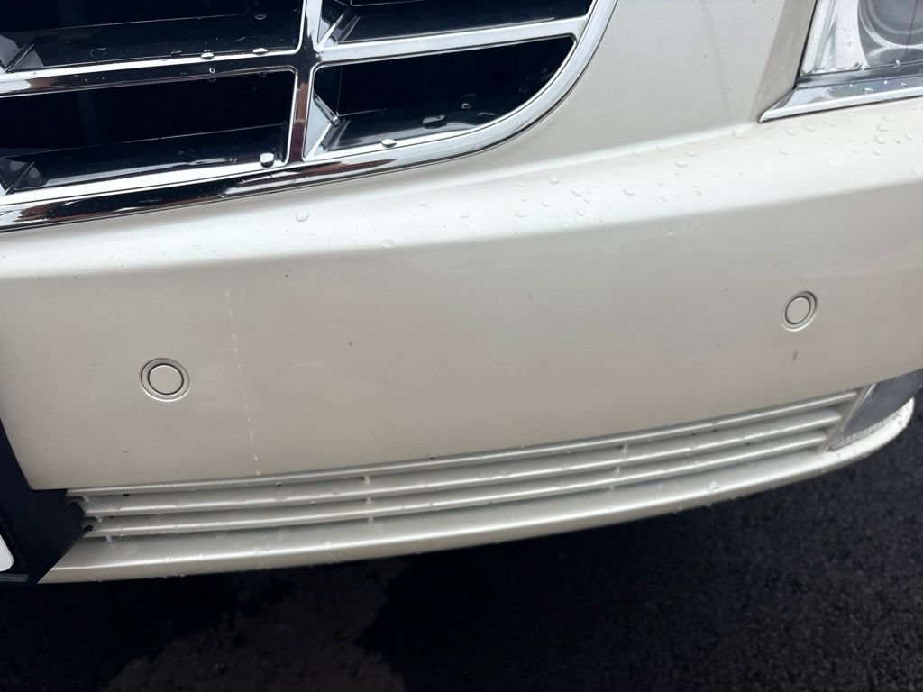 Used 2011 Cadillac DTS Platinum FWD image 10