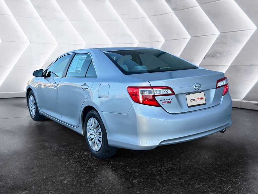 Used 2012 Toyota Camry LE image 6