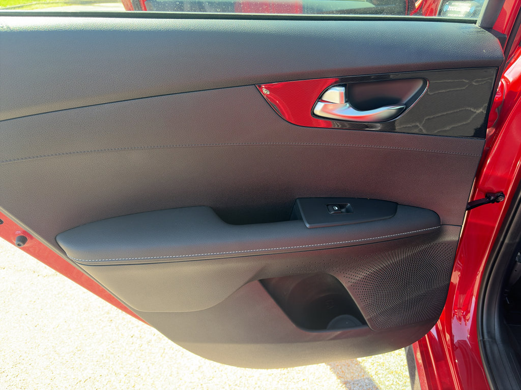 Used 2024 Kia Forte GT-Line FWD image 12