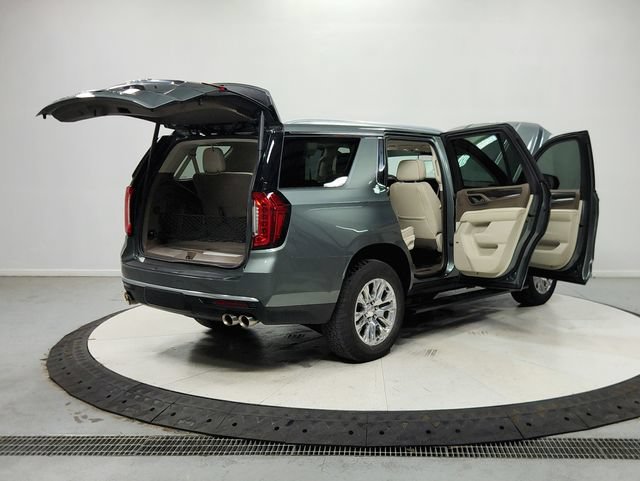 Used 2023 GMC Yukon Denali AWD/4WD image 15