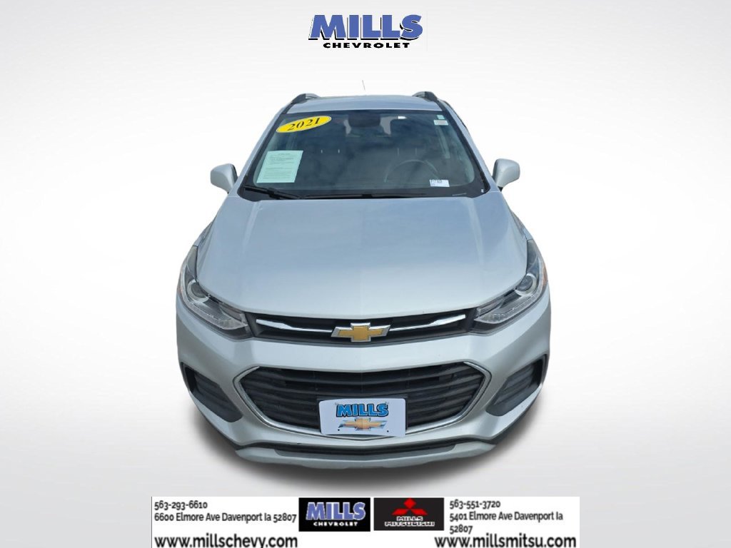 Used 2021 Chevrolet Trax LT w/ LT Convenience Package FWD image 8