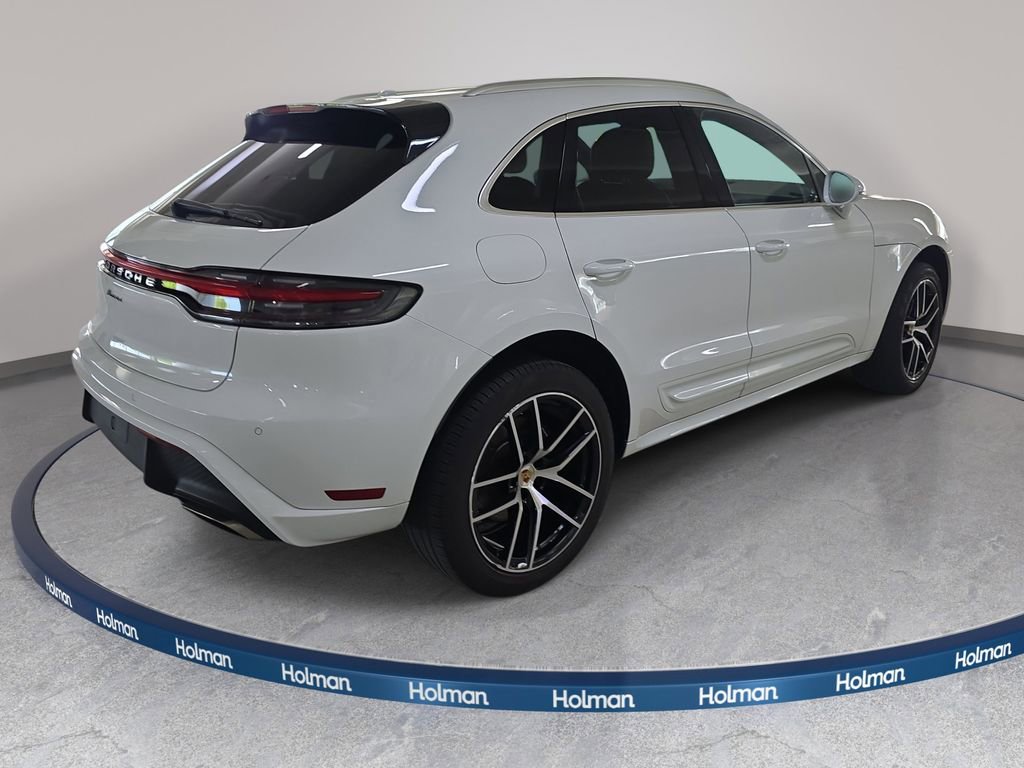 Used 2022 Porsche Macan AWD/4WD image 7