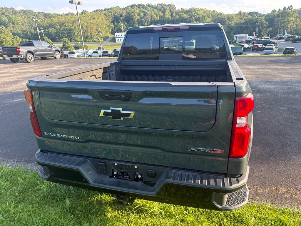 Used 2026 Chevrolet Silverado 1500 ZR2 AWD/4WD image 6