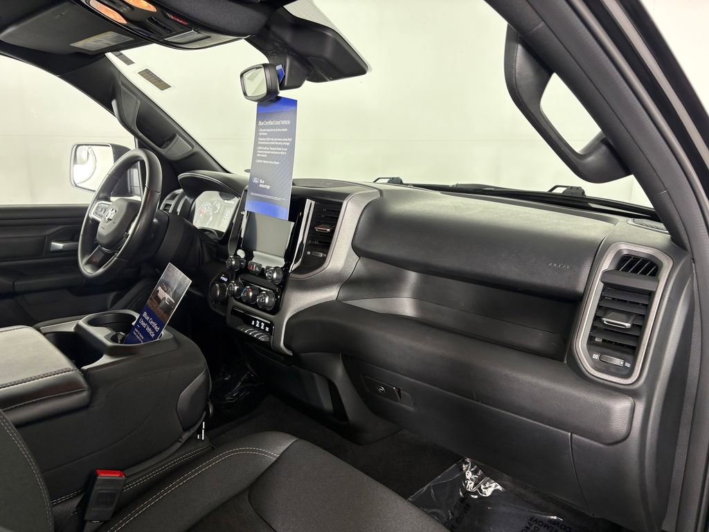 Used 2025 RAM 1500 Tradesman w/ Night Edition AWD/4WD image 33