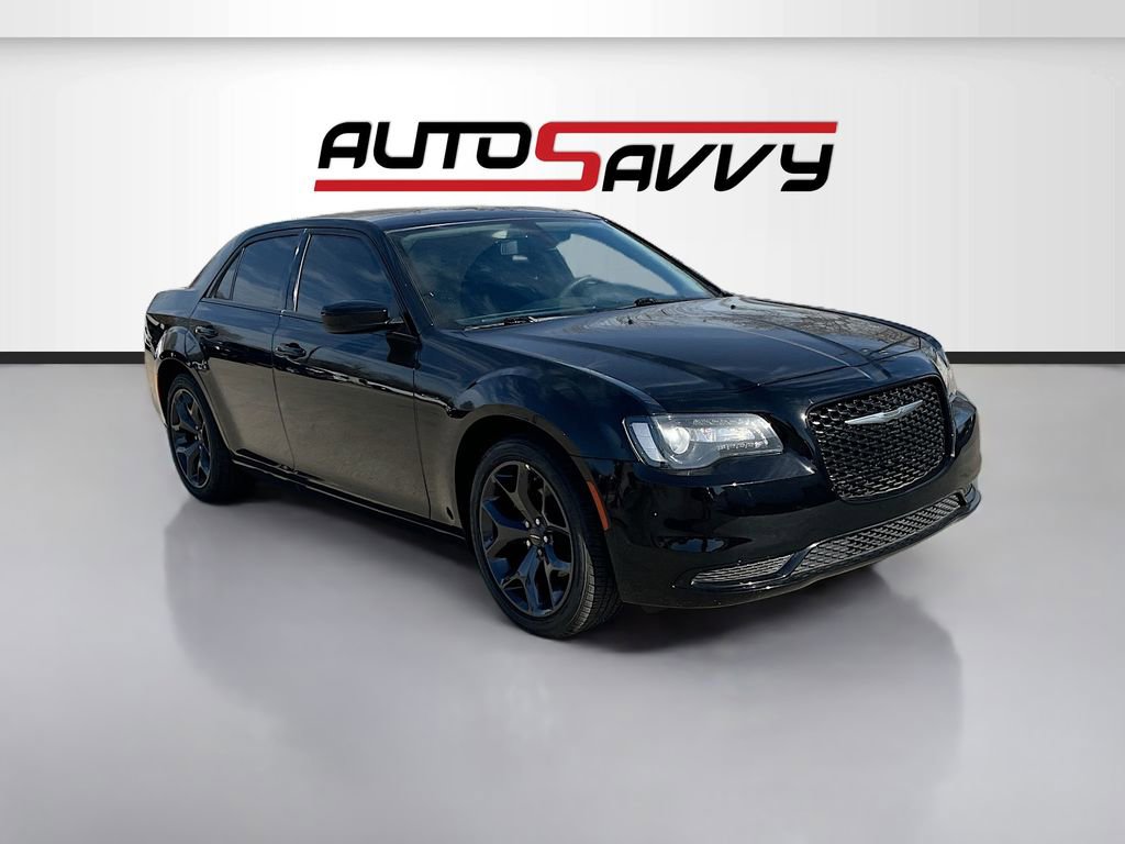Used 2022 Chrysler 300 Touring w/ Sport Appearance Package