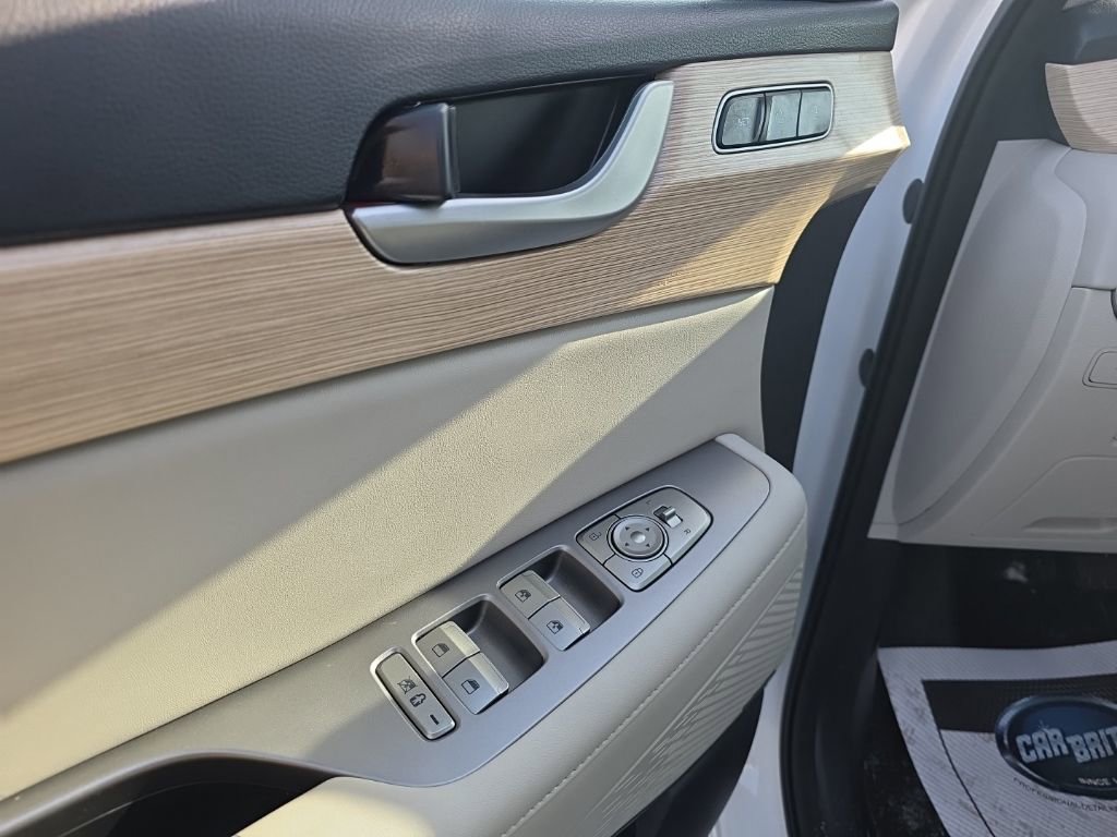 Used 2025 Hyundai Palisade Limited image 13