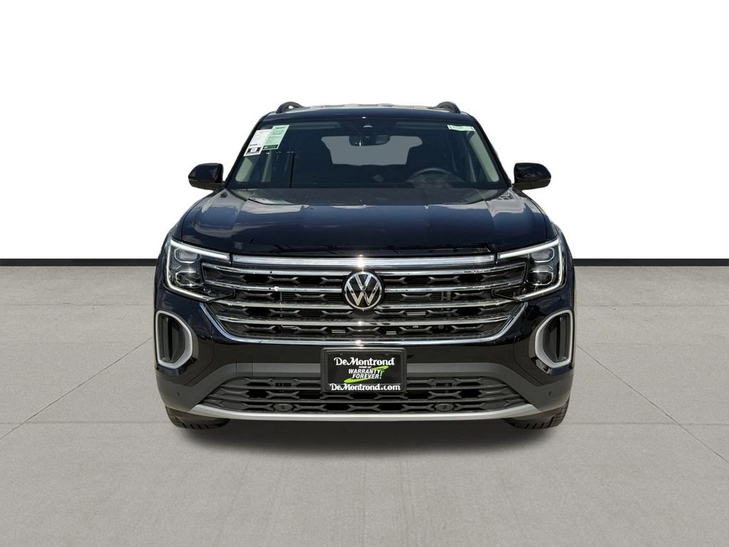 New 2026 Volkswagen Atlas SE FWD image 2