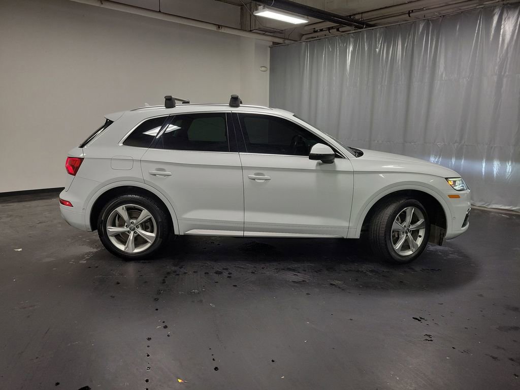 Used 2020 Audi Q5 Prestige w/ Prestige Package image 10