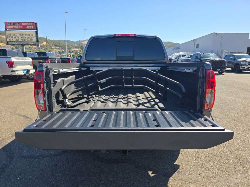 Used 2021 Nissan Frontier SV w/ Midnight Edition Floor Mats AWD/4WD image 19