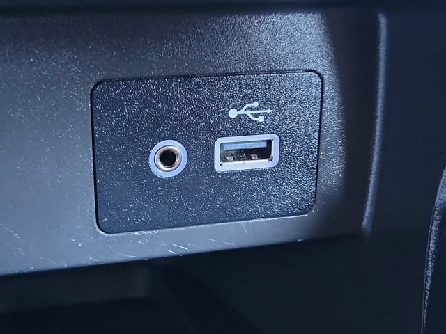 Used 2024 Nissan Versa SV FWD image 15
